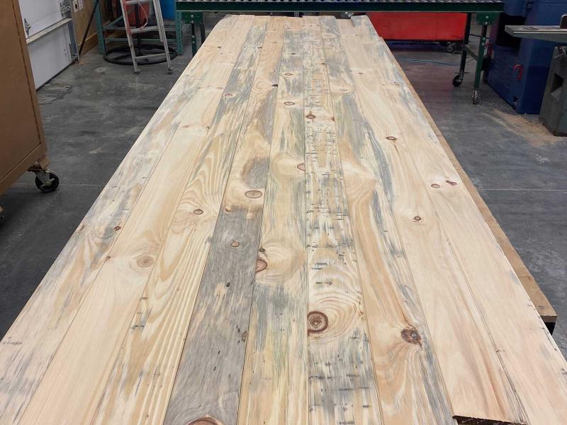 v-groove-paneling-4-1600